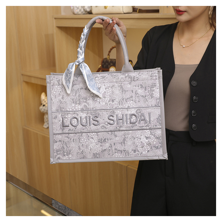 Premium for Women 2024 New Fashionable Large Capacity Single Shoulder Underarm , Hundred Step Handheld Commuter Tote_voghion.com