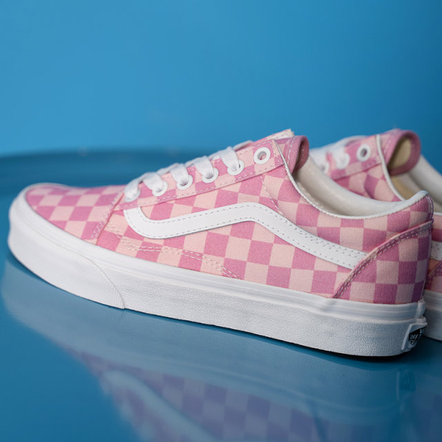 Vans official OldSkool ສີບົວແລະສີຂາວ checkerboard summer ເກີບຜ້າໃບຂອງຜູ້ຊາຍແລະແມ່ຍິງສົດ