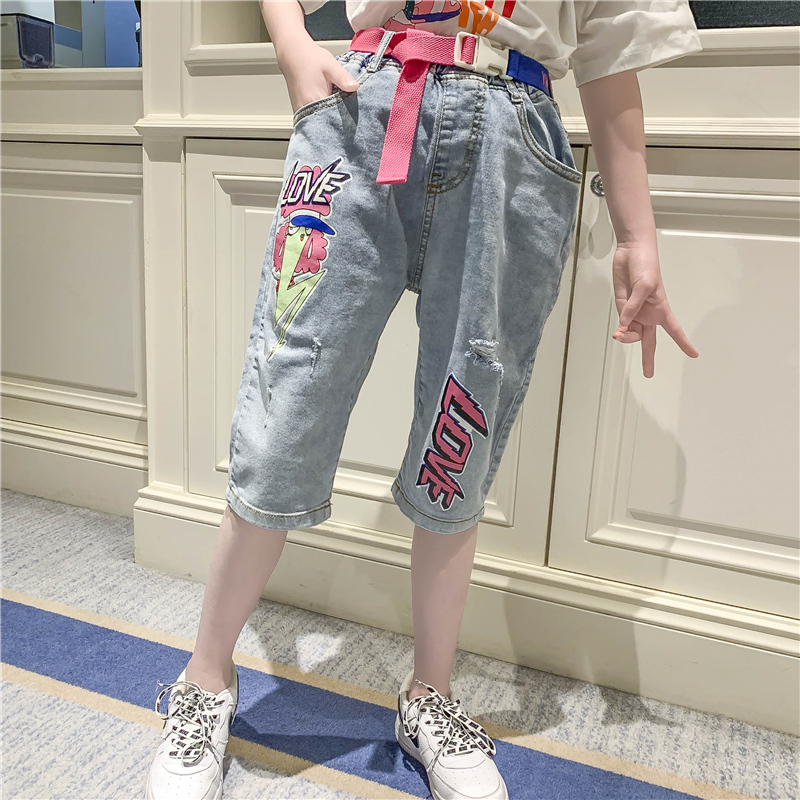 Cô gái denim quần short bên ngoài vào mùa hè mặc mỏng mới 2020 mô hình của quần trẻ em lớn của nước ngoài mất quần phòng chờ của trẻ em.