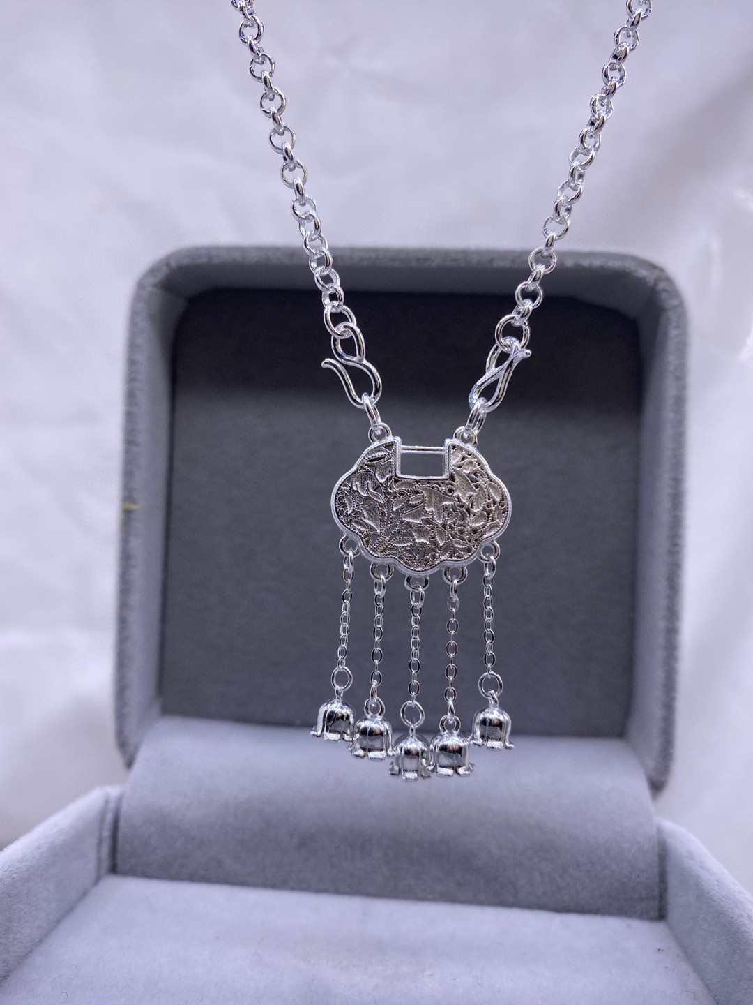 990 pure silver necklace woman sweater chain lock bone chain foot silver girl neck chain-Taobao