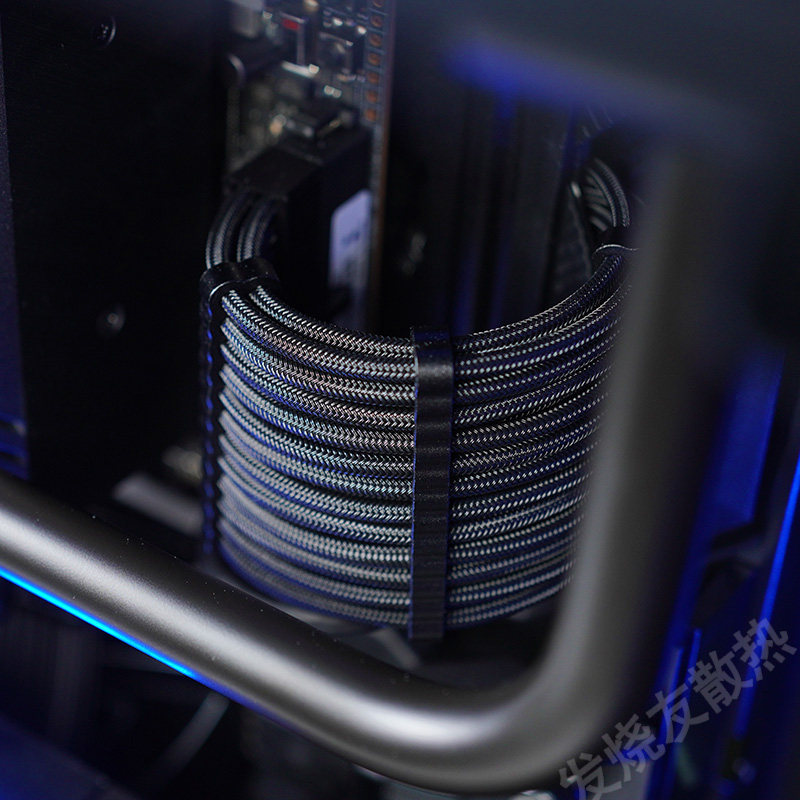 Шасси питания вентилятор комплект поставки  发烧友水冷|rog创世神701机箱 金属硬管ek水冷方案 cpu显卡散热 Ekwb