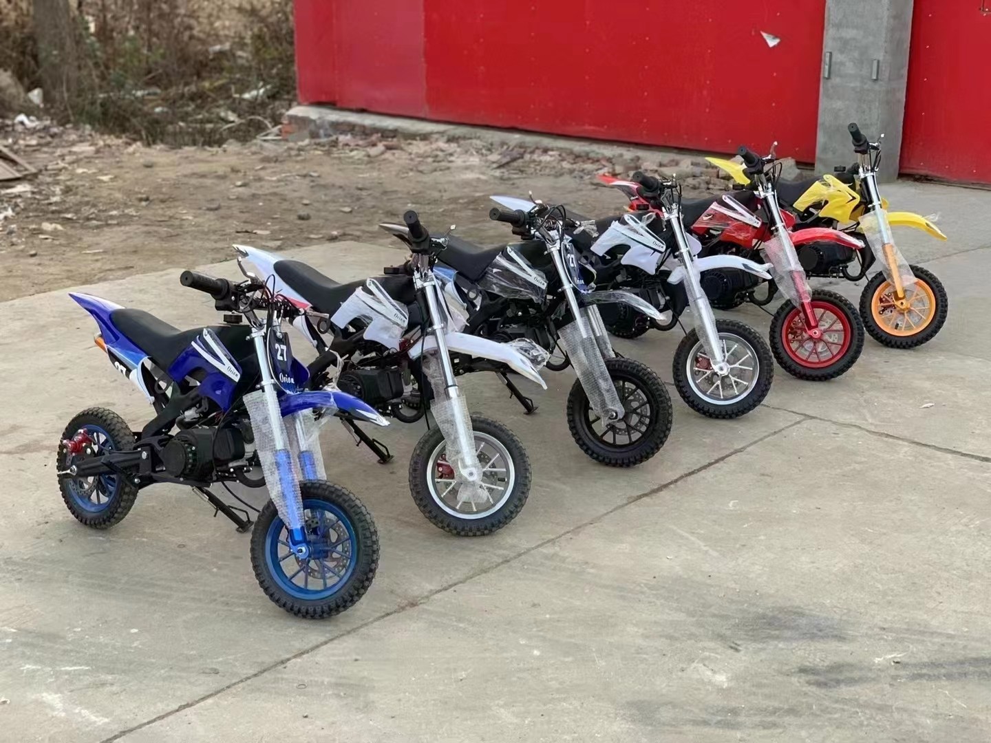 Children's Mini Off-Road Motorcycle Gasoline Version Small Fuel-Electric Motorcycle for Boys and Girls Aged 5-16 Birthday Gift