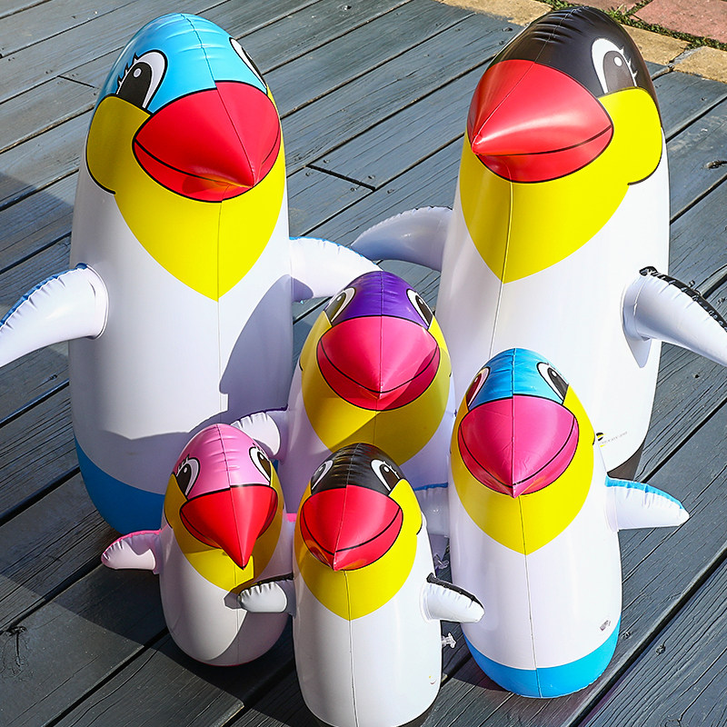 空気で膨らませるペンギンの丸いおもちゃは、赤ちゃん向けの新しい流行アイテムで、パンチしたり、ストレス解消したり、こどもの日のプレゼントにも最適です。