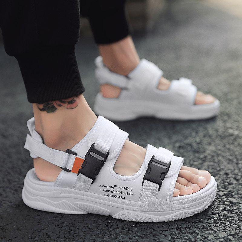 Slippers men's beach sandals 2021 new non-slip sandals and slippers wear autumn outdoor sports youth Korean trend