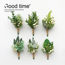 Outdoor European-style wedding green forest corsage lapel flower bridesmaid hand flower wrist flower wedding photography photo props