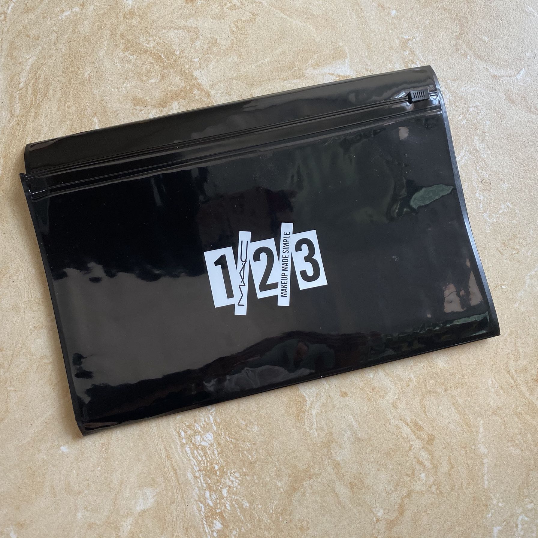 Yuan single bright leather soft silicone pvc triple fold envelope bag folding storage bag size total length 45 width 23 side width 15