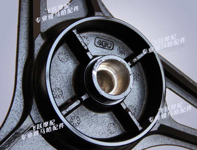 Yamaha xe máy ngày thanh kiếm 125 ngày 戟 125 3 xương sườn ban đầu phía sau nhôm bánh xe lắp ráp phía sau vành vành bánh xe vành xe dream thái zin