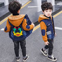 Boys denim plus fleece jacket 2022 winter new thickened childrens baby 1-6 years old trendy childrens clothing childrens tops