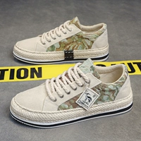 Бежевый (модная модель)