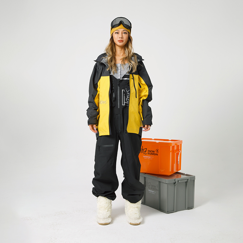 Uhznus has men and women's hoods professional double ski suit wind proof water splash hard shell colouring charge clothes winter