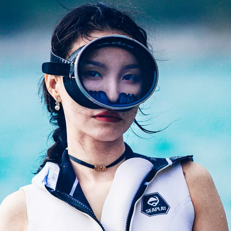 Японский Gull ABYSS MASK Dive Facial Mirror Free Live Beauty Mermaid Mirror Classic Classic Retro