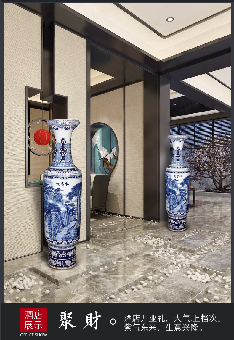 Jingdezhen ceramics hand - made guest - the greeting pine landscape painting of large blue and white porcelain vase villa hotel lobby for the opening