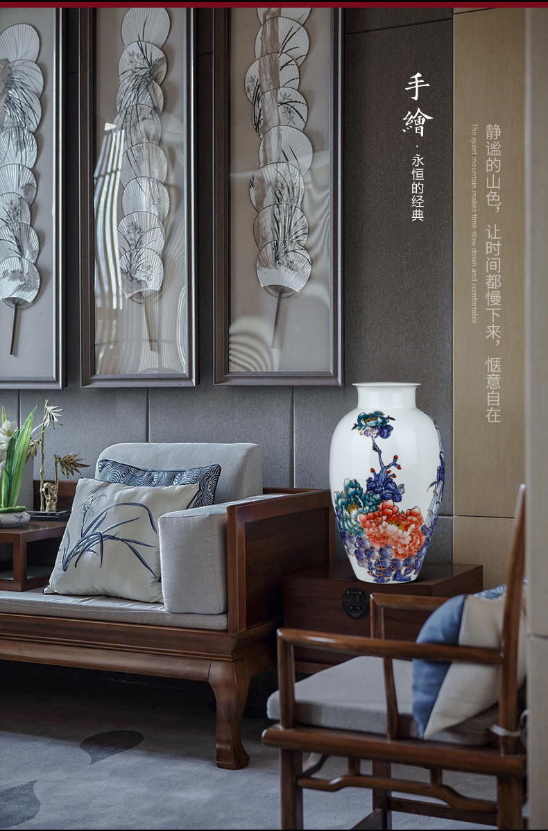 Jingdezhen ceramics by hand the see colour blue and white porcelain vase large new Chinese style living room TV ark, furnishing articles