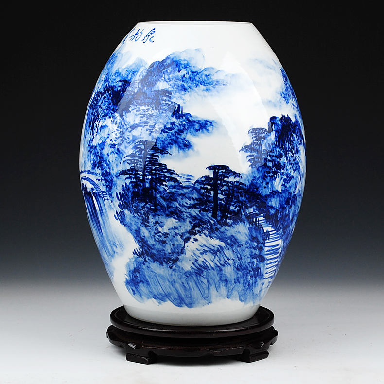 Jingdezhen blue and white landscape painting big celebrity virtuosi Wu Wenhan hand - made ceramics vase penjing collection certificate