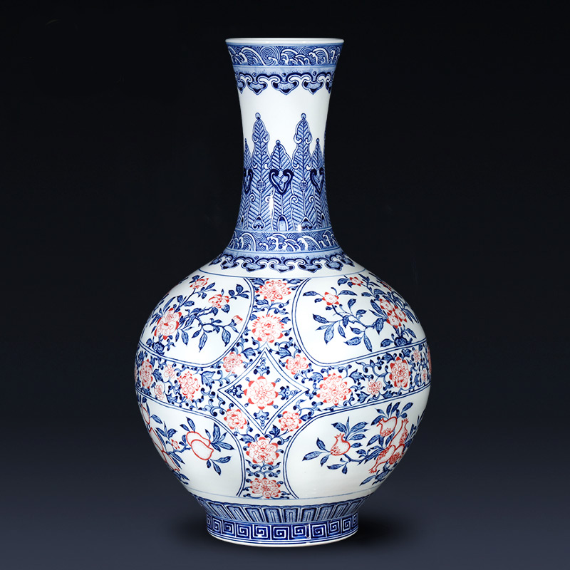 Jingdezhen ceramics imitation qianlong archaize of blue and white porcelain vases, flower arranging new Chinese style living room TV ark, furnishing articles