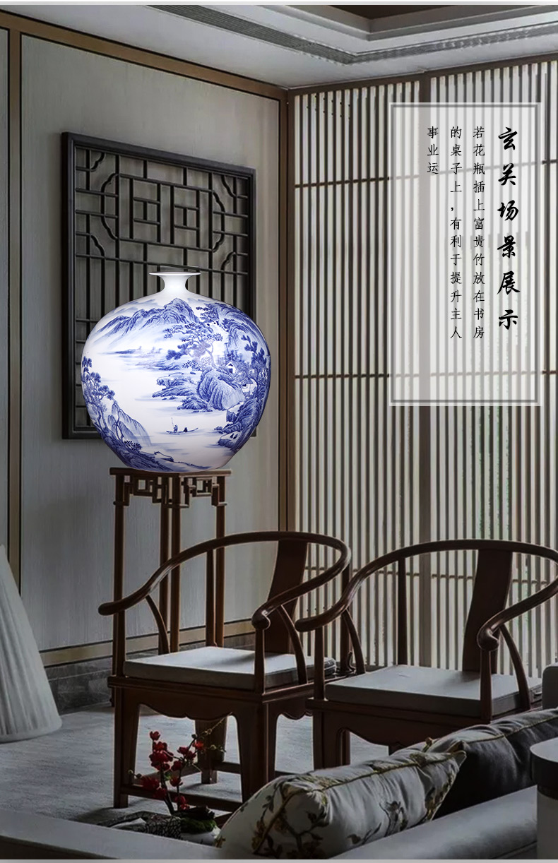 Famous master of jingdezhen ceramics hand - made pomegranates of blue and white porcelain vases, antique Chinese style living room furnishing articles