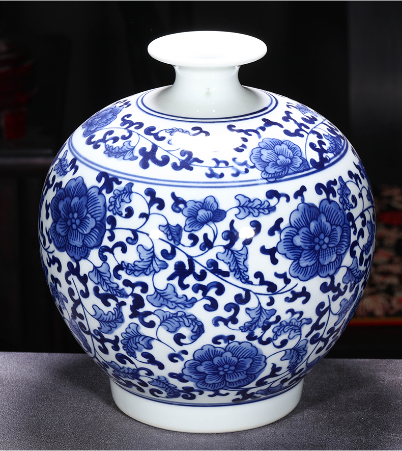 Jingdezhen ceramics glaze pomegranates of blue and white porcelain vase furnishing articles of modern Chinese style household adornment handicraft sitting room