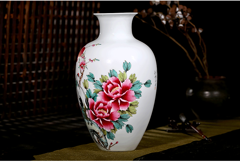 Jingdezhen ceramic hand - made vases, pure manual famous masterpiece wealth longevity flowers sitting room of Chinese style furnishing articles