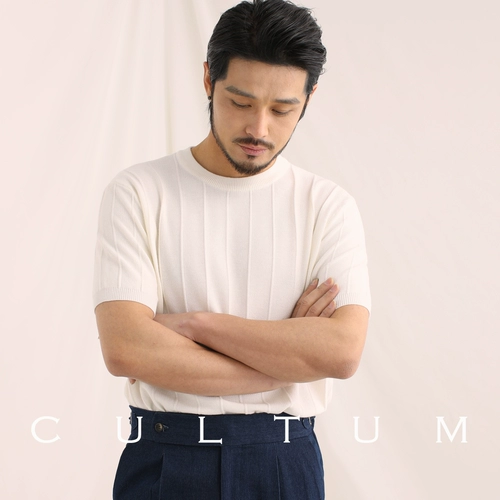 Многоцветная летняя трикотажная футболка с коротким рукавом для отдыха, облегающий крой