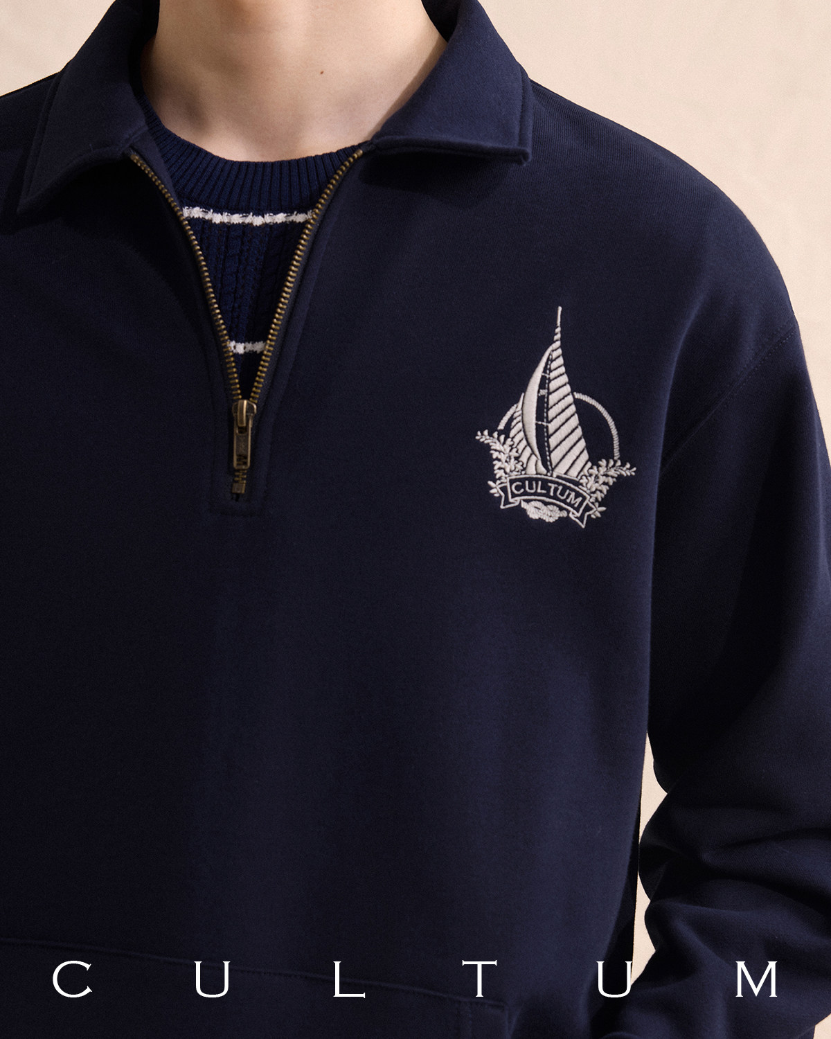 CULTUM Half-Zip Embroidered Loose Sweatshirt