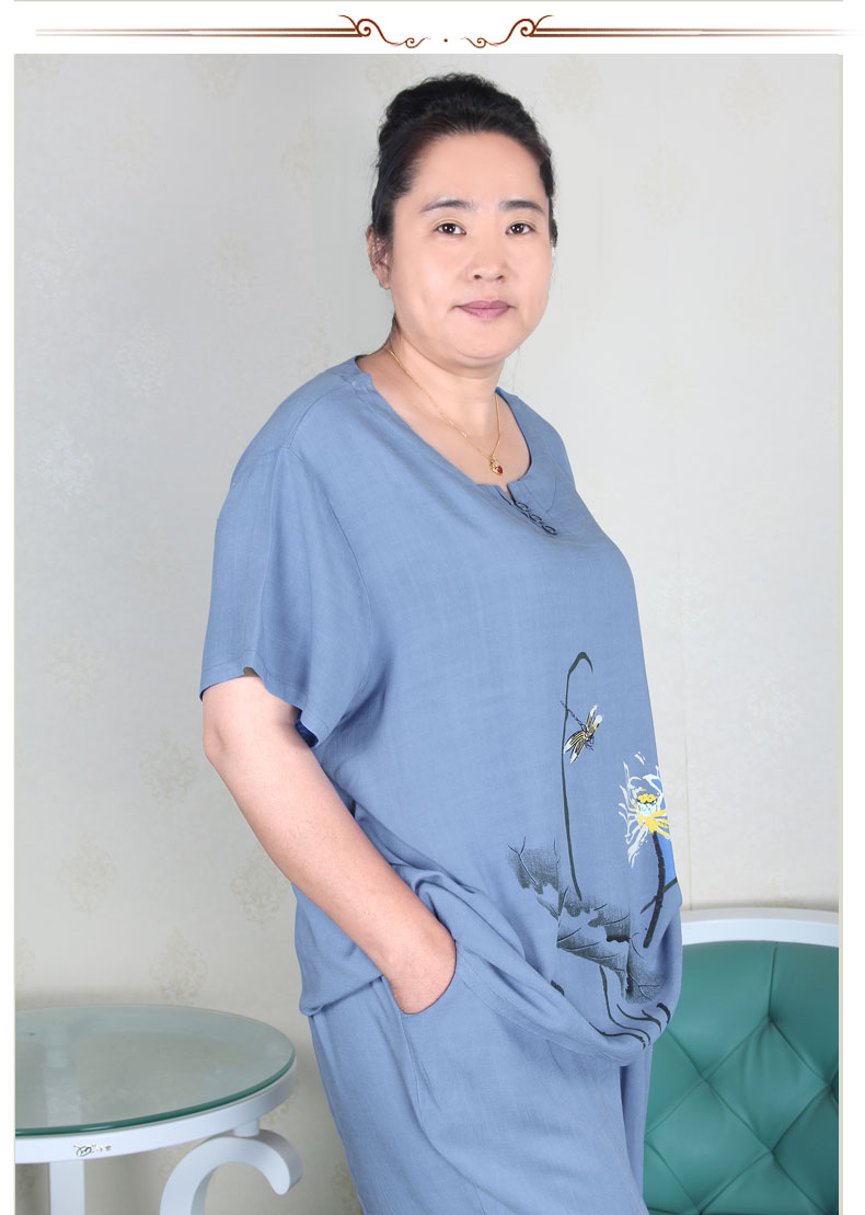 Chất béo bà ngoại nạp 200 kg thêm lớn phụ nữ trung niên của bông và áo sơ mi vải lanh vòng cổ ngắn tay t-shirt nữ loose micro mua quần áo cho mẹ trung tuổi
