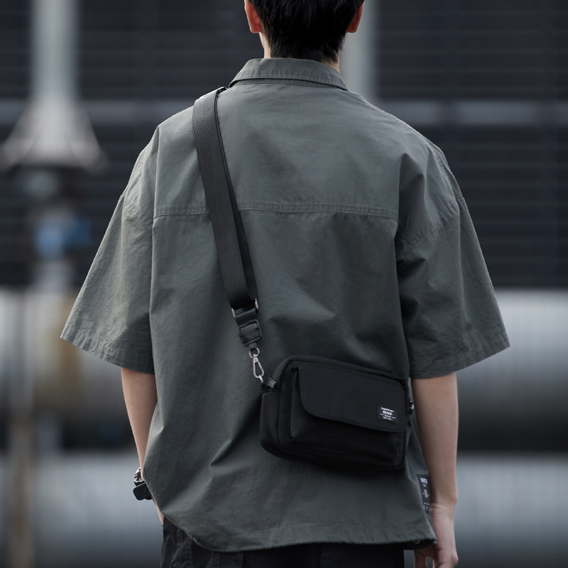 MUMUIZIA Yaoshi bag day is a new mobile phone small bag bag bag bag male tide cross chest bag