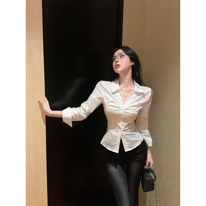 Sexy Long-Sleeved Lace Patchwork White Shirt with a Pure and Alluring American-Style Slim Fit Design, Perfect for Outerwear