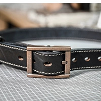 Черный [двусторонняя коровья кожа]