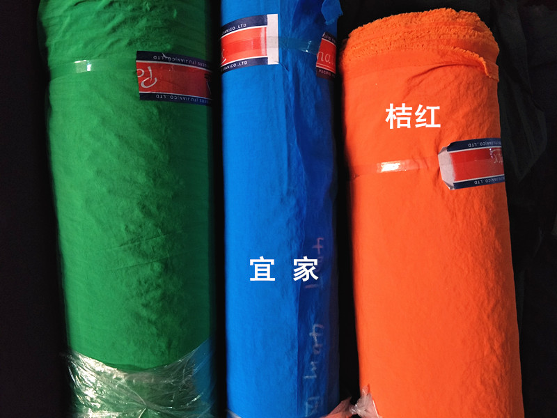 Các nếp nhăn vải bông mới lớp Xuống chống hoa vải lạnh và ấm áp vải bông - Vải vải tự làm vải bố thô