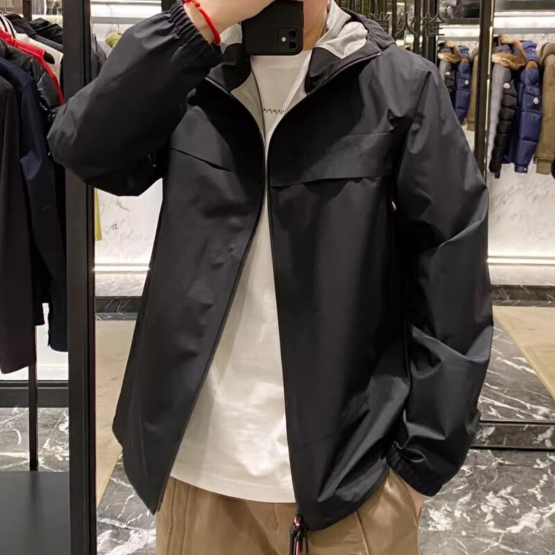 French Lightweight Softshell Gore-Tex Paclite Men's Jacket with Hood, 3D Cut, Windproof, Rainproof, and Tear-Resistant