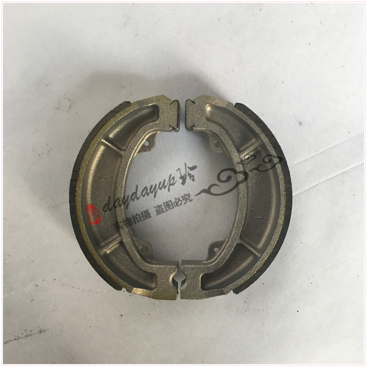 Qianjiang original factory accessories V Yue QJ110T-11A brake shoe block assembly shoe block brake pads
