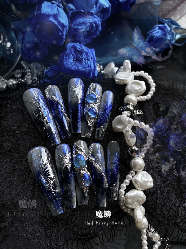 Magic Scale [Dawn Goddess] Original Design Wearable Nail Art Blue Aurora Dark Personality Niche Blue and Black Nail Art Design
