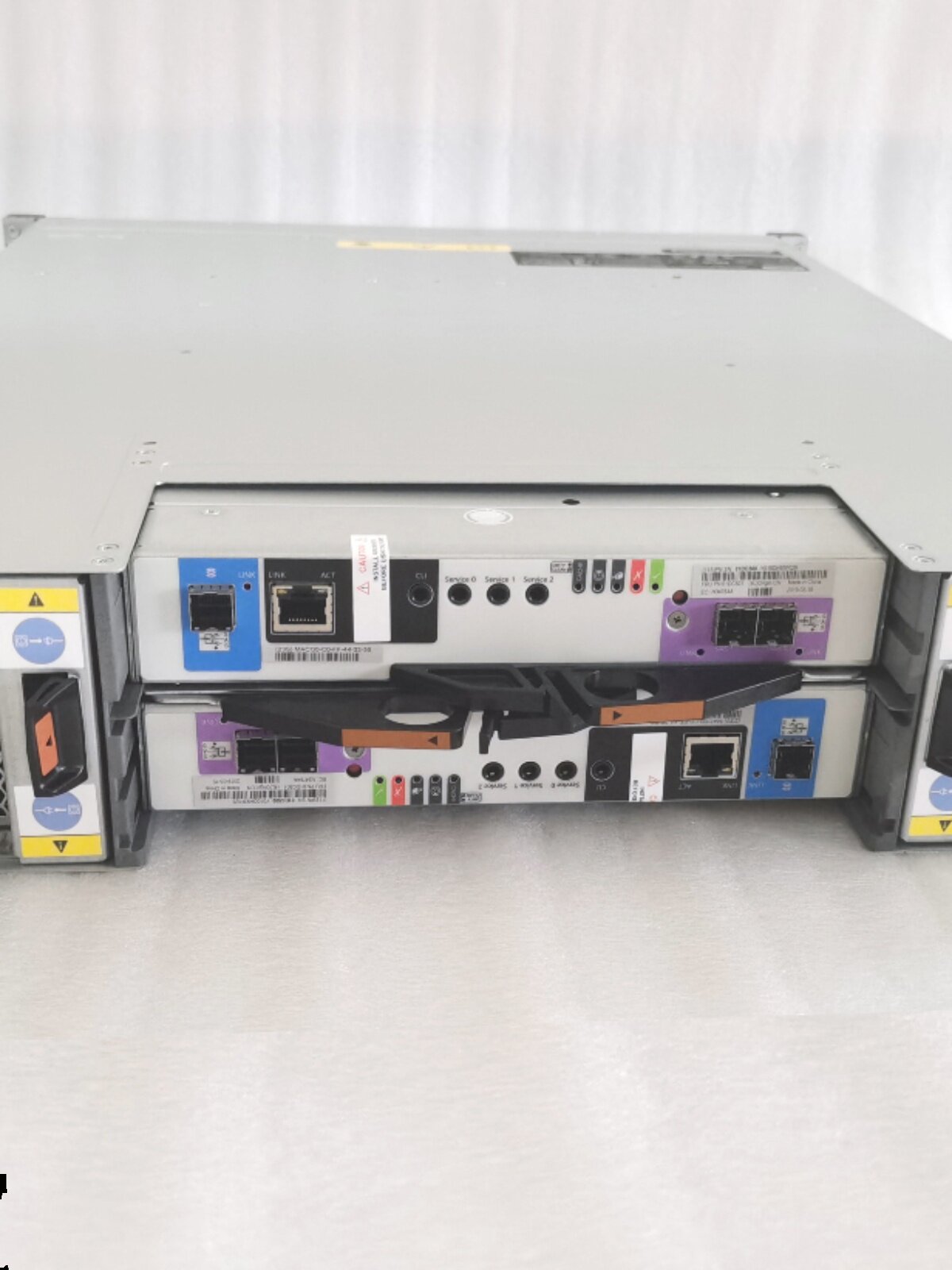 4599A21 Lenovo ThinkSystem DS2200 SFF Storage 4599-HC2 Dual Control Dual Power 1 O1CN01TKvmjr2Gn4pf1dnLV !!75039059