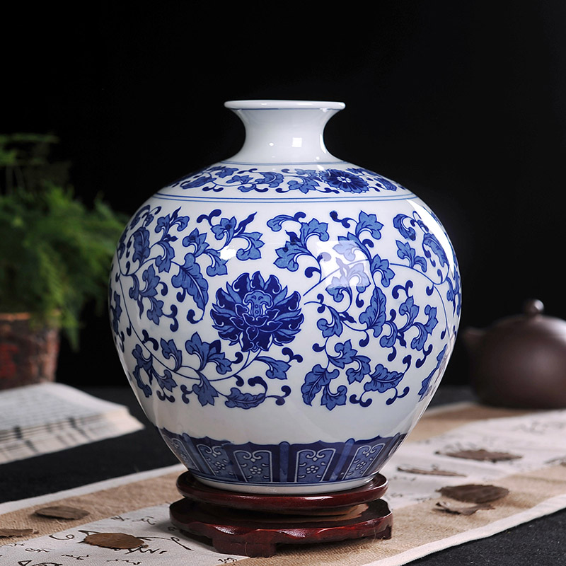 Jingdezhen blue and white porcelain vase household ceramics wine study office decoration sitting room furnishing articles