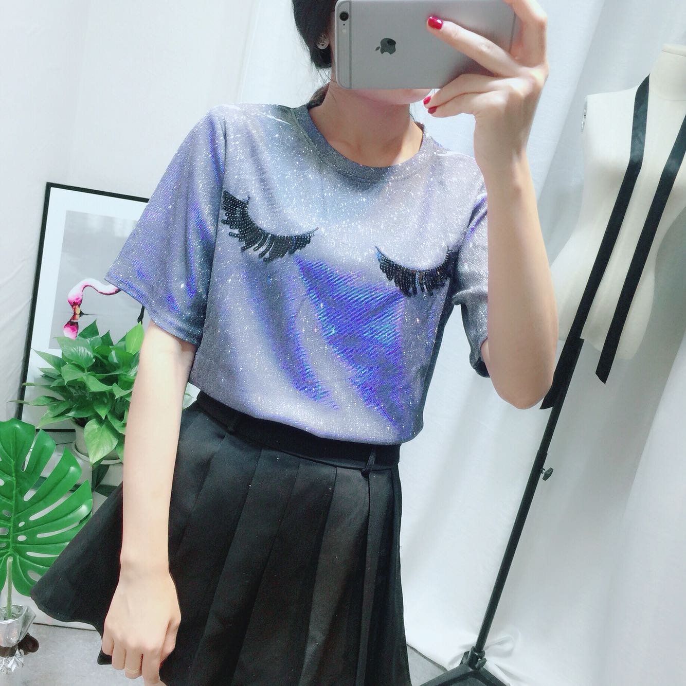 娃娃家实拍 韩版女装2018夏季新款亮片睫毛闪闪t恤女短袖 潮Y329