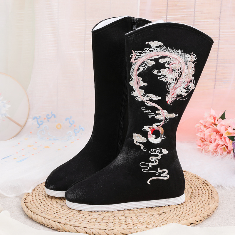 Xuan Mo Ge dragon pattern spot autumn and winter antique embroidery drag flying fish Hanfu Inner height plus velvet middle tube boots