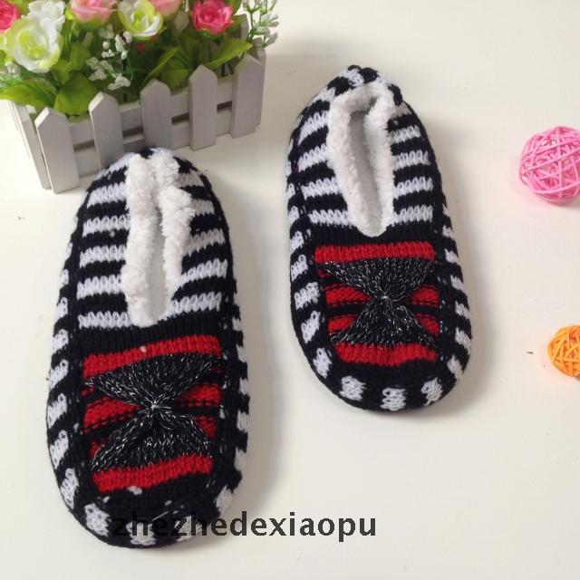 Giày mặt trăng và vớ mùa đông ấm áp giáo dục sớm giày cotton dày giày nữ trượt vớ vớ nhà sàn vớ cổ cao