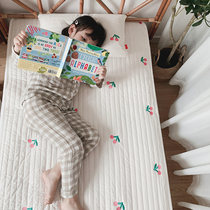Can be customized ins Korean version of the baby childrens padded mattress cotton quilted kindergarten nap pad tatami pad