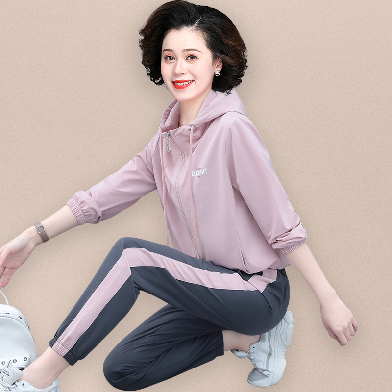 Mom's Spring Sportswear Suit, Fashionable Middle-Aged Loose Casual Jacket, Women's Spring and Autumn Middle-Aged and Elderly Running Clothes, New Style