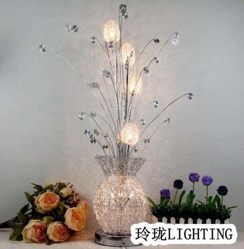 Minimalist fashion modern floor lamp field aluminium wire floor lamp sitting room bedroom lamp headboard LED floor lamp table lamp