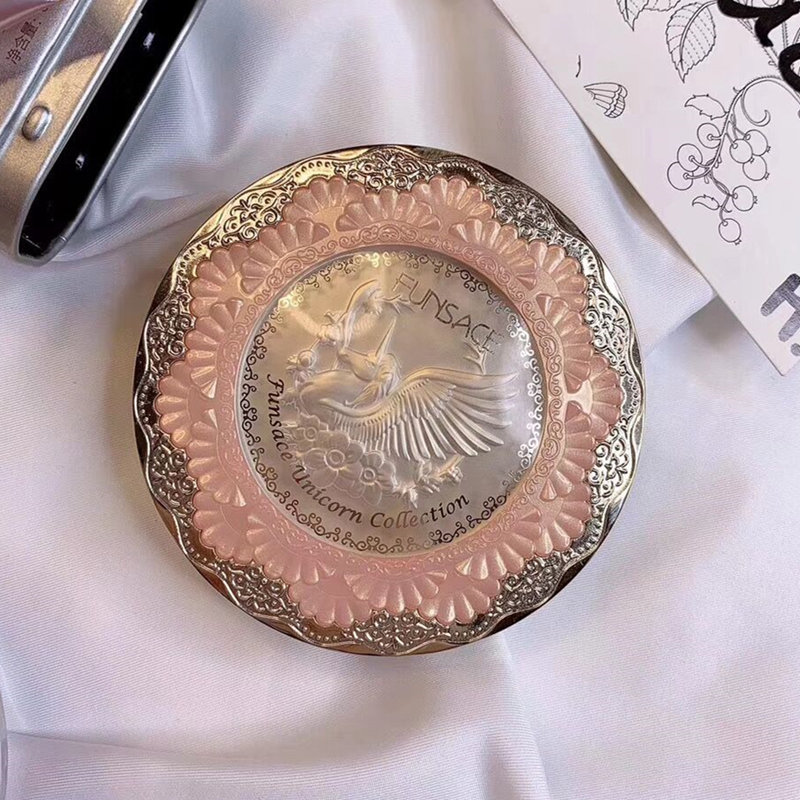 Pink air cushion ccbb cream powder bottom liquid anti-perspiration moisturizing Tibright unicorn controlled oil makeup sets