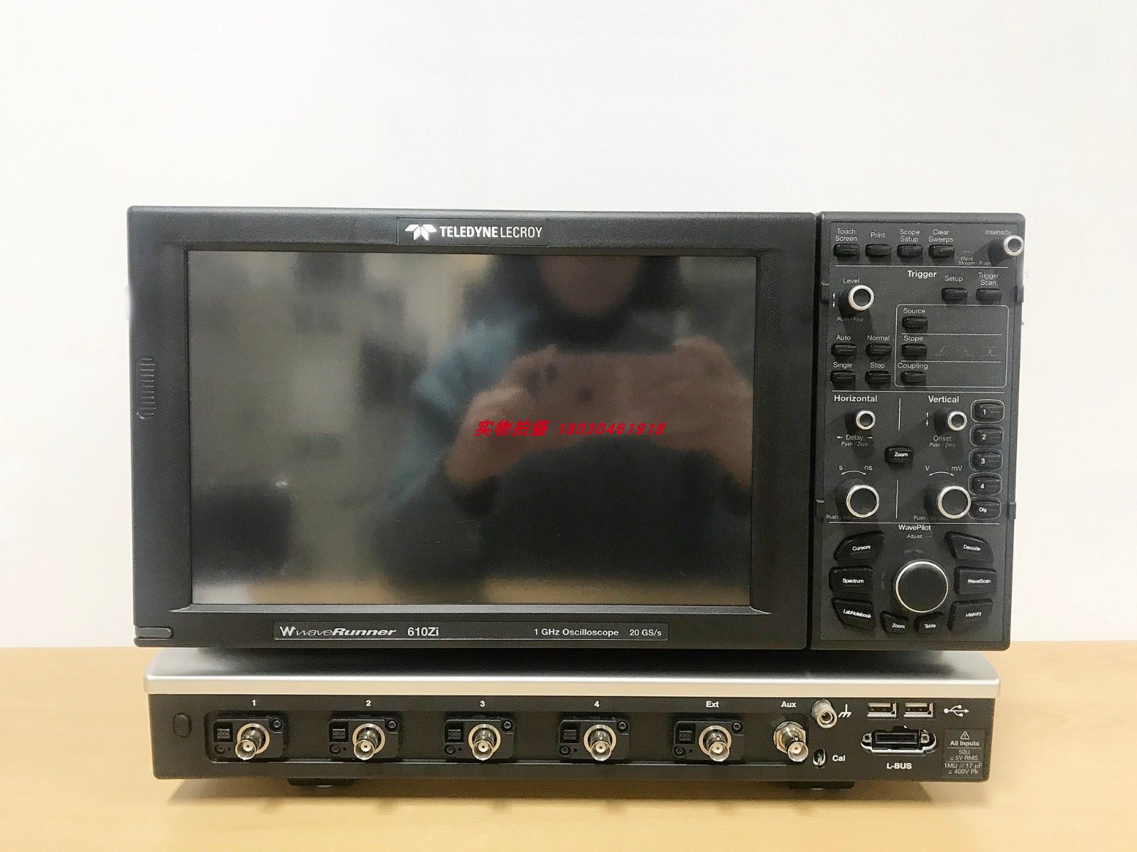オシロスコープ WaveAce 1001（10 Scopes for Under $1,500 