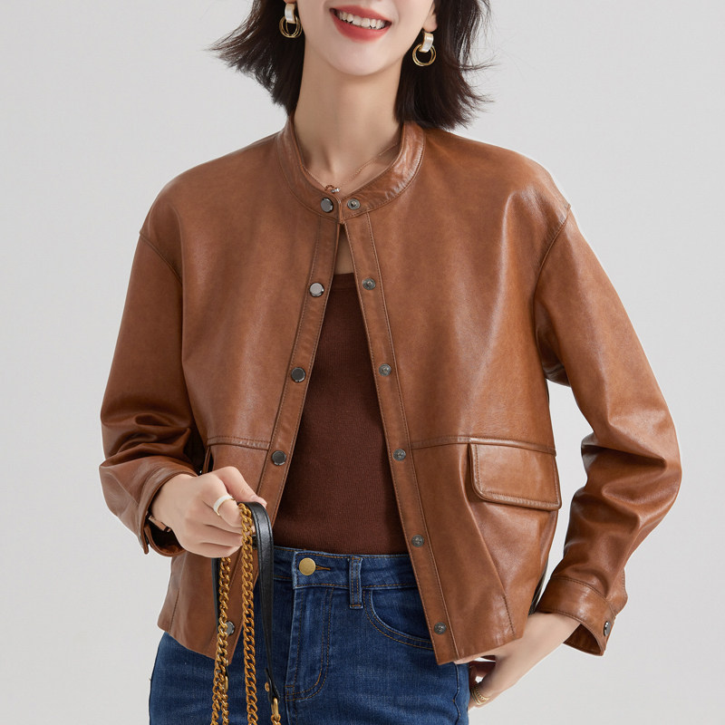 2022 spring and autumn new products Haining leather jacket women's semi-vegetable tanned sheepskin short loose fashion small leather jacket