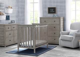 Exported to the united states delta tail single brushed crib sofa bed pure solid wood splicable large bed (sold out)