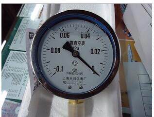 Shanghai Tianchuan Instrument Factory earthquake resistant vacuum pressure watch YN60 -0 1-0MPa shock resistant vacuum meter