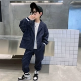 Осенняя летняя одежда, осенний классический костюм для отдыха для мальчиков, коллекция 2023, в западном стиле, популярно в интернете, подходит для подростков