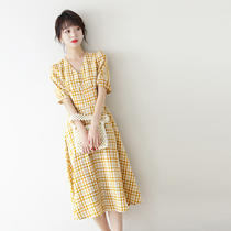 GOLUERJI Retro Plaid White Bubble Cuff Temperament V Collar Cashew slim Liandress A new mid-length dress