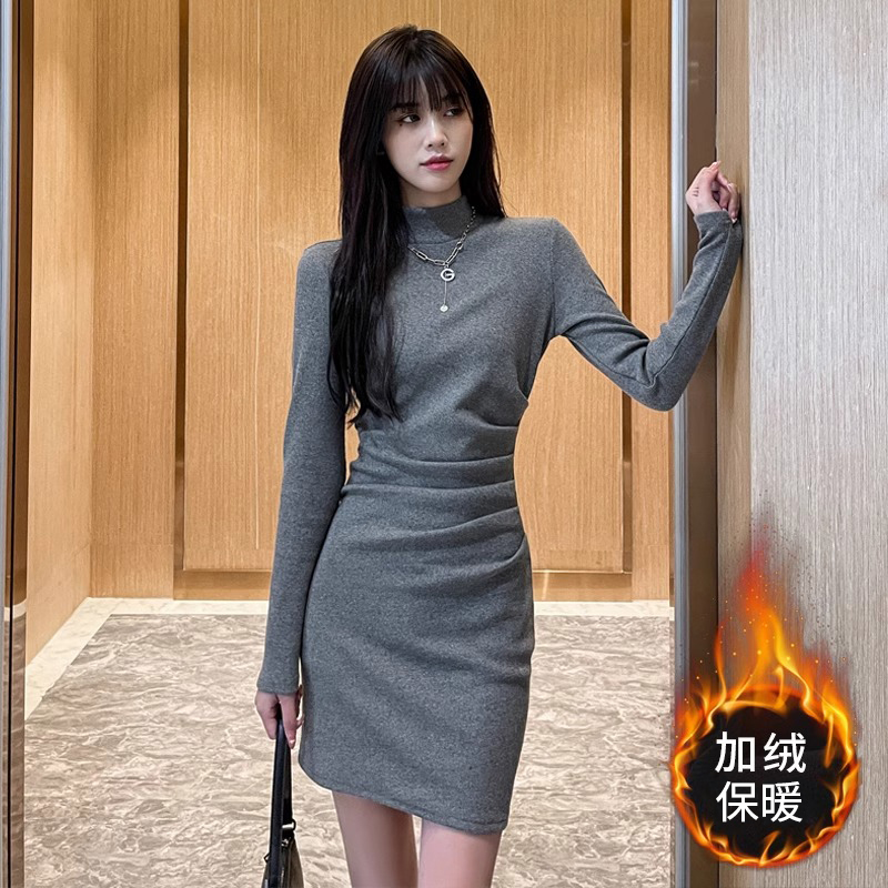 Play bottom dress 2023 new female autumn Winter fit coat black bag Hip Skirt Inside lap Knitted Skirt-Taobao