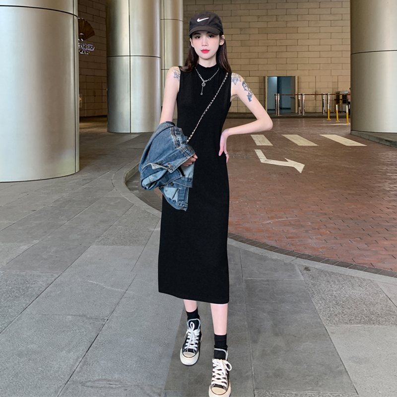 Slim-Fit Knitted Sleeveless Vest Dress 2026 Summer New Slimming Black Straight Long Dress High-End Dress Slim-Fit Knitted Sleeveless Vest Dress 2026 Summer New Slimming Black Straight Long Dress High-End Dress