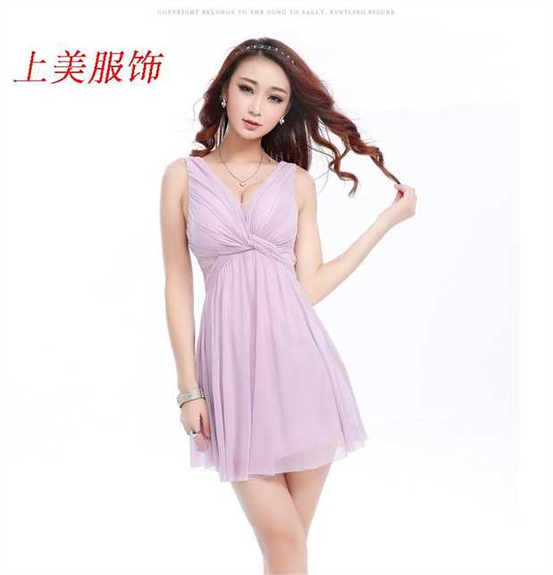 Váy ngủ gợi cảm mùa hè không tay hộp đêm của phụ nữ Váy chữ A cổ chữ V cắt thấp đu lớn khách sạn KTV sling váy cỡ lớn - A-Line Váy mẫu váy nhung xòe